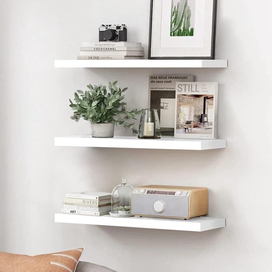 Ruimtebesparende Beweegbare Wandplank met Houten Korsetten voor Slaapkamers en Keukens