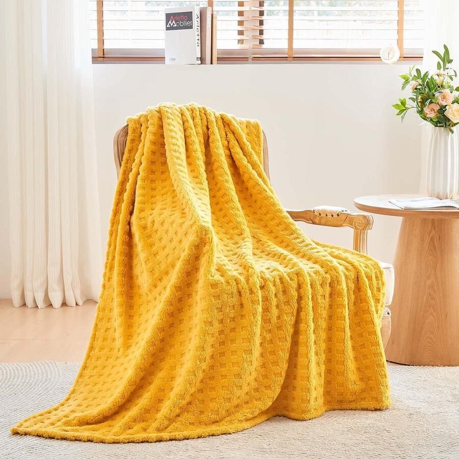 S&Dshopline Knuffeldeken wollig imitatiebont deken sofa wafel bankovertrek warme bankdeken comfortabele bankdeken zachte woondeken voor bank en bed 178 x 203 cm geel