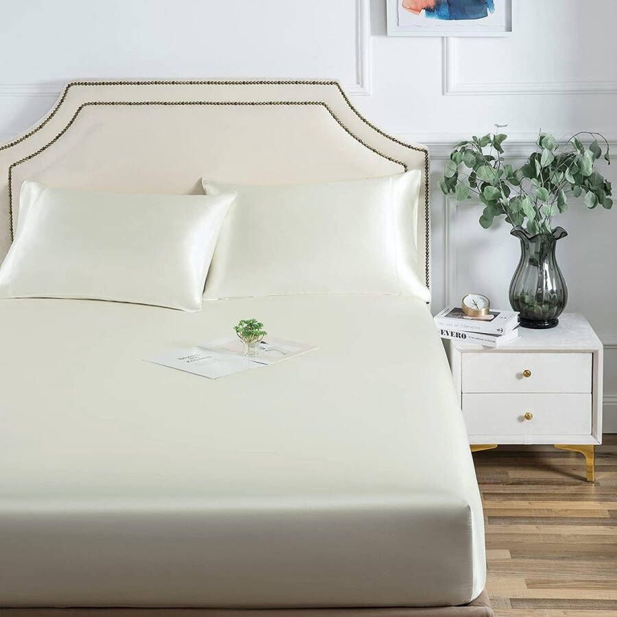 Satijnen hoeslaken 140 x 200 cm wit zijdeglanzend hoeslaken hoogwaardig satijnen luxe laken geschikt voor matrassen tot 30 cm