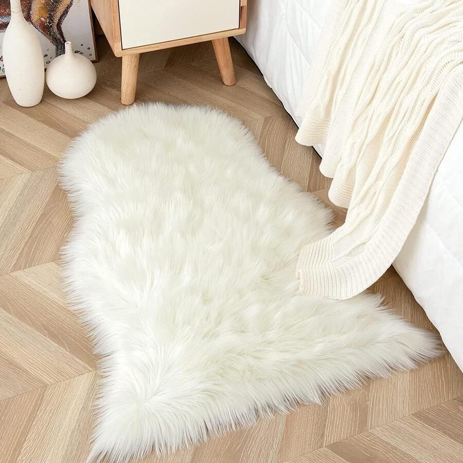 Schapenvacht tapijt zacht vloerkleed antislip yogamat woonkamer en slaapkamer wit 75 x 120 cm