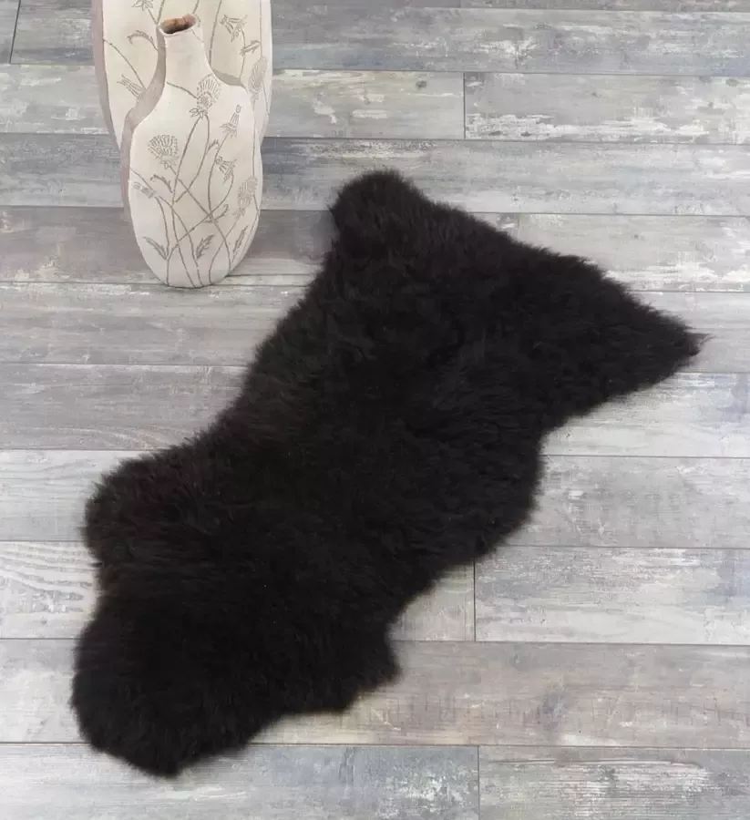 Schapenvachtje Vloerkleed Chocolade Bruin Luxe Uitstraling Uniek 100% ECHT Lamsvachtje 90 x 50 cm Prachtig Vol Haar Zitkussen Bankbedekking OP=OP !