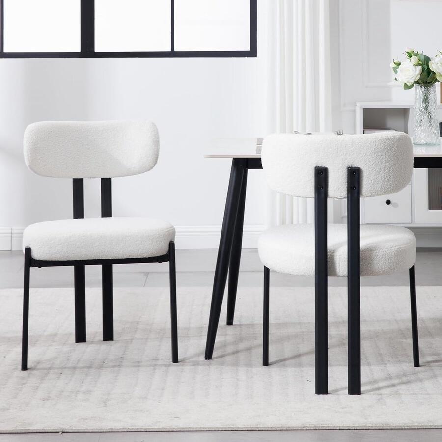Set van 2 Wit Faux Fur Eetkamerstoelen Comfortabele Armloze Hoekstoelen voor Woonkamer en Keuken