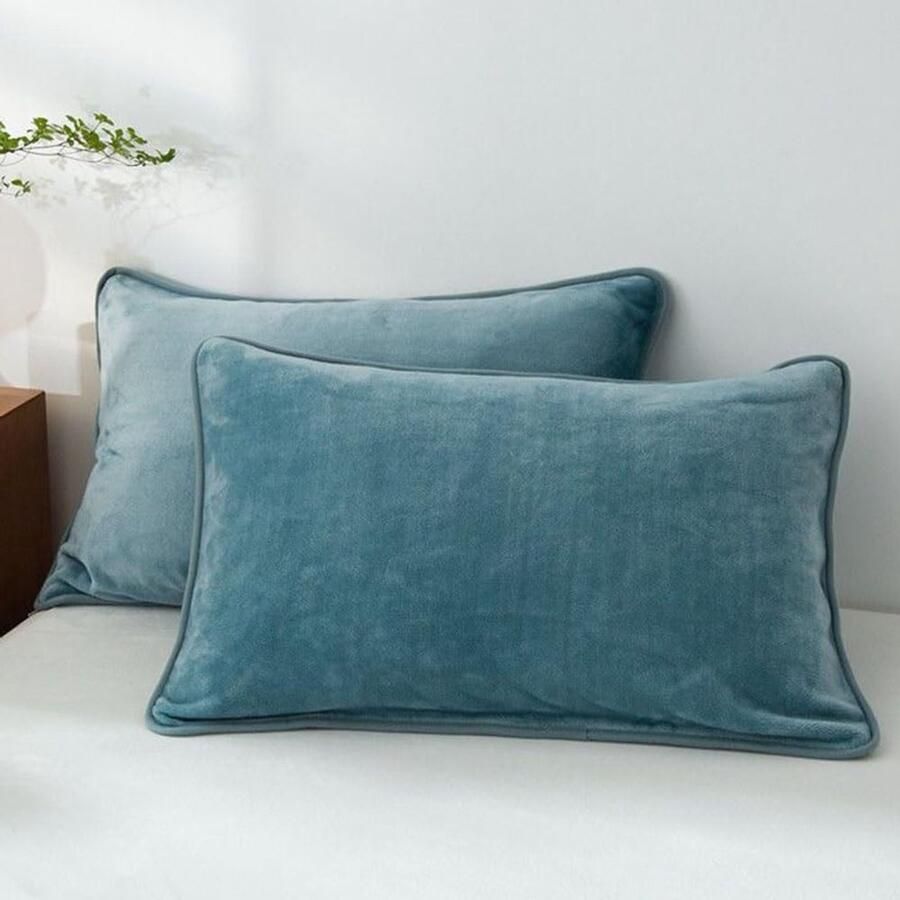 Furnibella -Set van 2 Fluwelen Kussenslopen 50x70 cm – grijsblauw– Luxe Sierkussenhoezen met Ritssluiting – Decoratief voor Woonkamer Bank of Slaapkamer