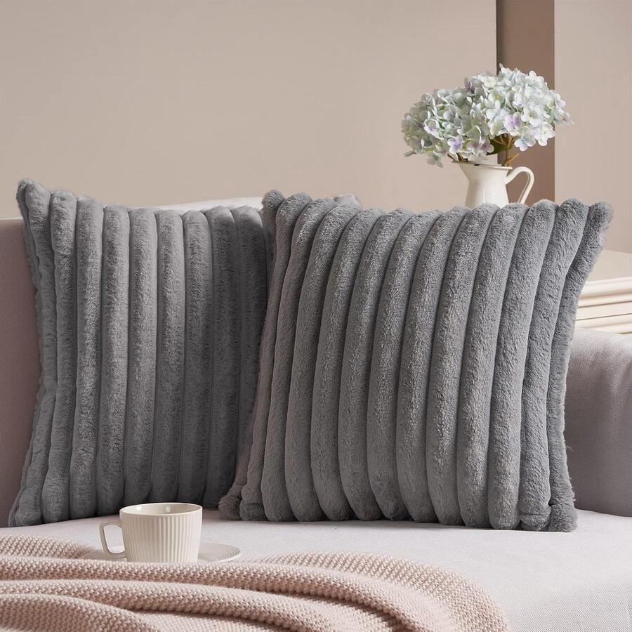Set van 2 kussenslopen 40 x 40 cm in grijs kunstbont met gestreept patroon Pluche ultrazacht Decoratieve kussenslopen voor bank en slaapkamer Sierkussen sofakussen met zachte uitstraling