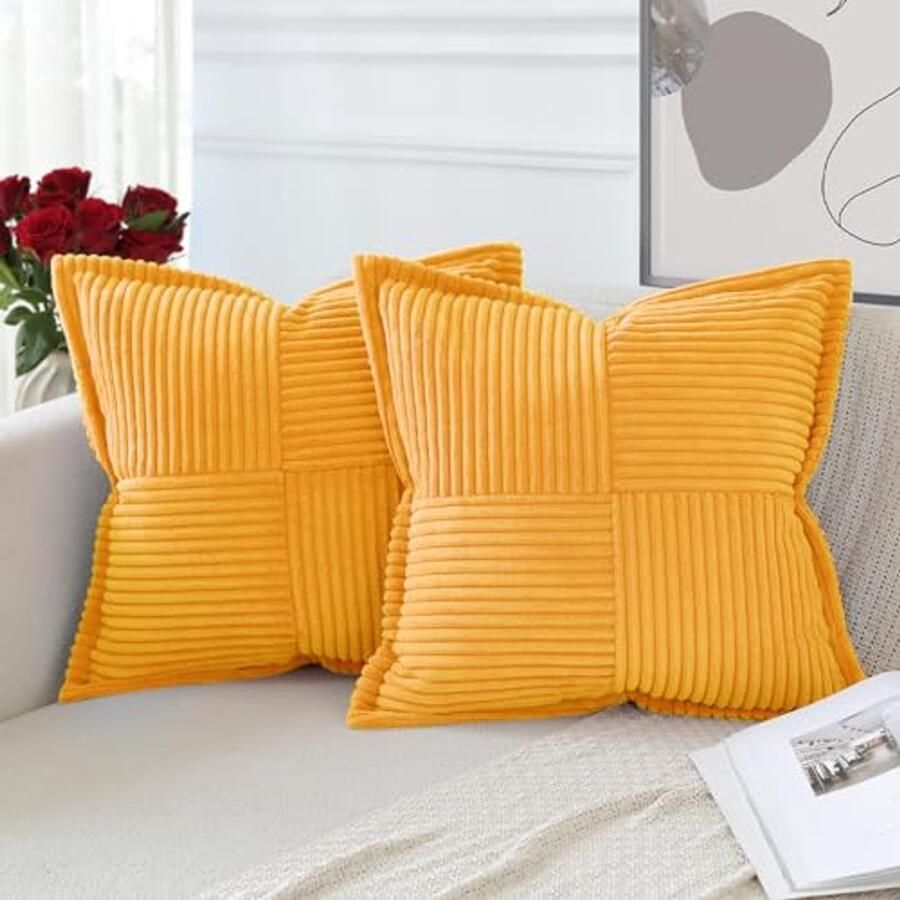 Set van 2 moderne corduroy kussenslopen decoratieve zachte kussens voor bank en slaapkamer 40 x 40 cm geel