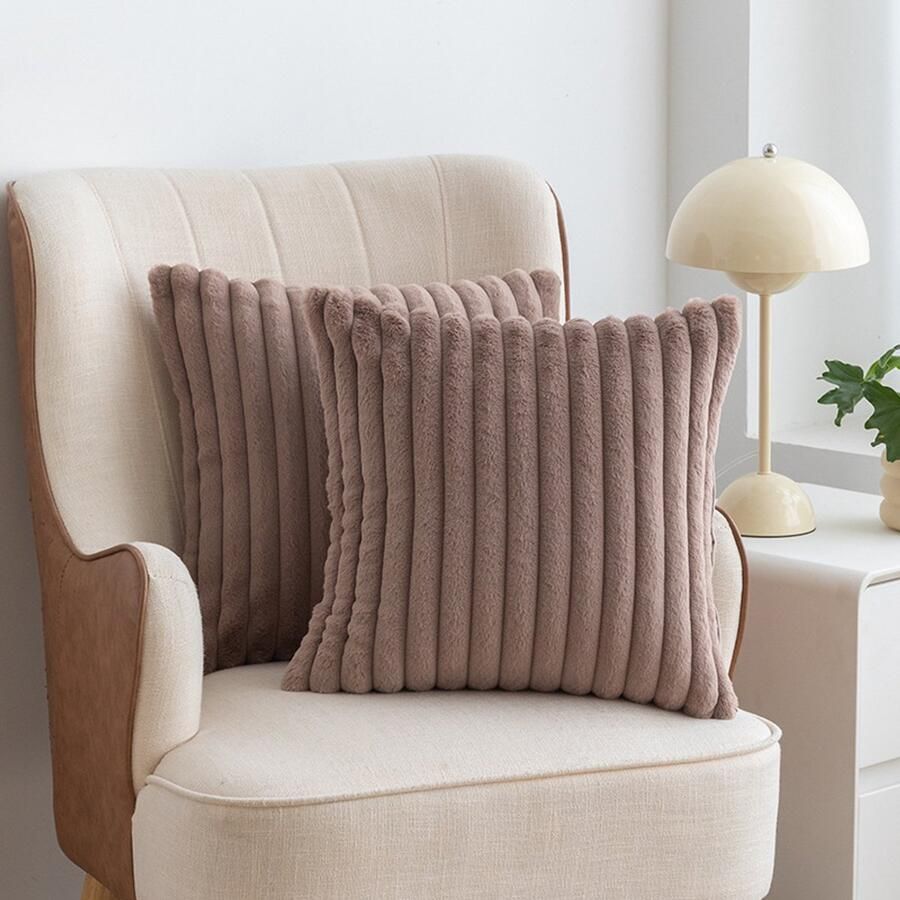 Set van 2 nepbonten kussenslopen 50 x 50 cm zachte fluwelen kussenslopen pluizige gestreepte decoratieve kussenslopen voor op de bank