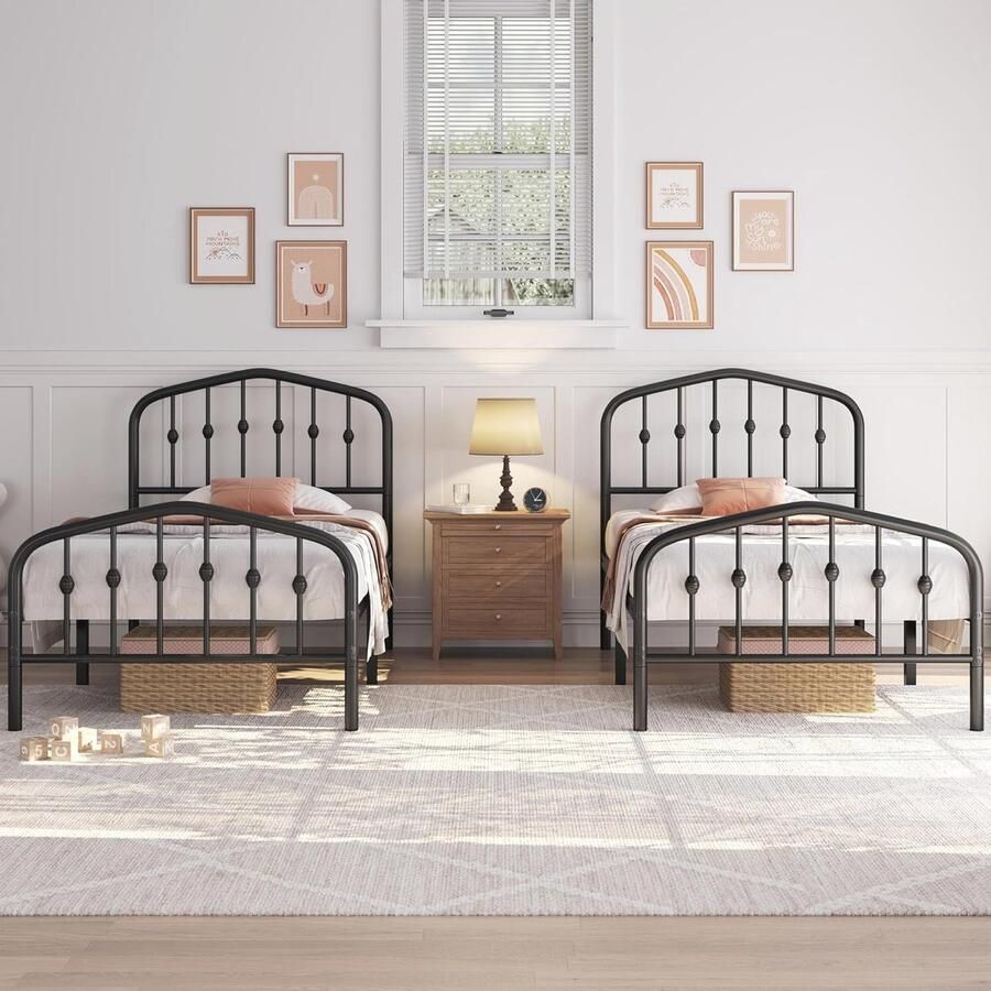 Set van 2 vintage metalen eenpersoonsbedden met kroonvormig hoofdeinde Stabiel bedframe voor tieners en logeerkamers Zwart 90 x 200 cm