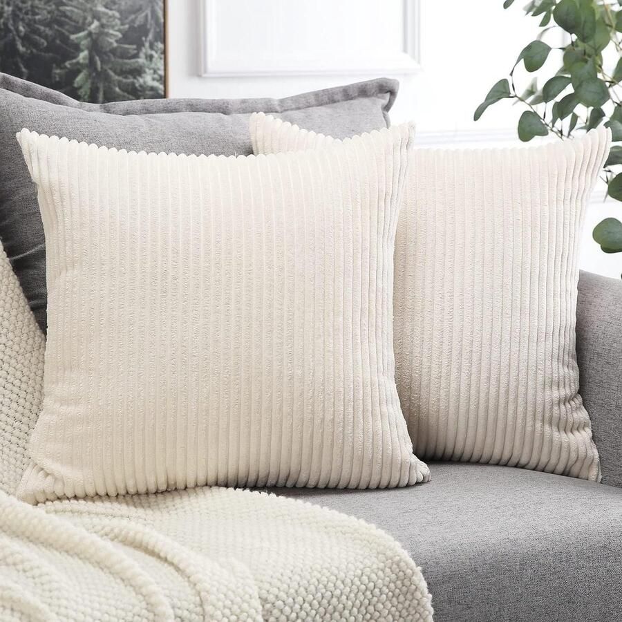 Allecto Plus Set van 2 corduroy kussenhoezen Zacht pluche Decoratieve kussensloop Woondecoratie voor bank en slaapkamer Auto decoratie 50 x 50 cm Crèmewit
