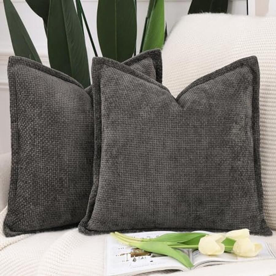 Set van 2 Zachte Korte Chenille Velours Franje Kussenslopen Decoratieve Kussenhoezen voor Bank en Slaapkamer 45x45cm Donker Taupe