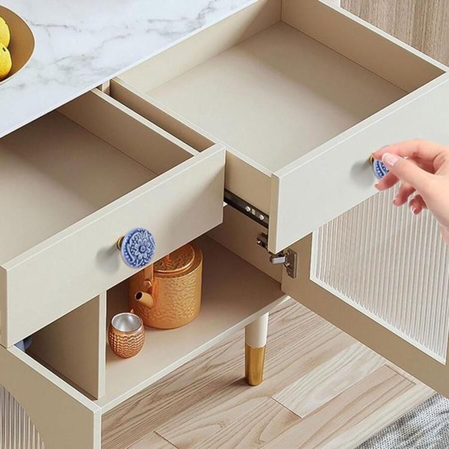 Set van 8 vintage keramische meubelknoppen met schroeven reliëf design voor commode lades en deuren