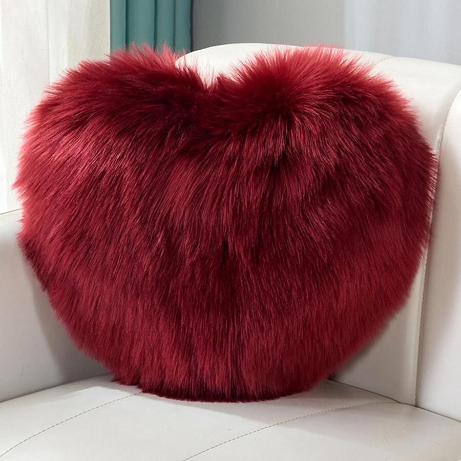 Sierkussen pluche kussen hartvorm superzacht sierkussen wasbaar warm en gezellig decoratie cadeau voor meisjes Valentijnsdag voor woonkamer bank 40 x 50 cm dieprood
