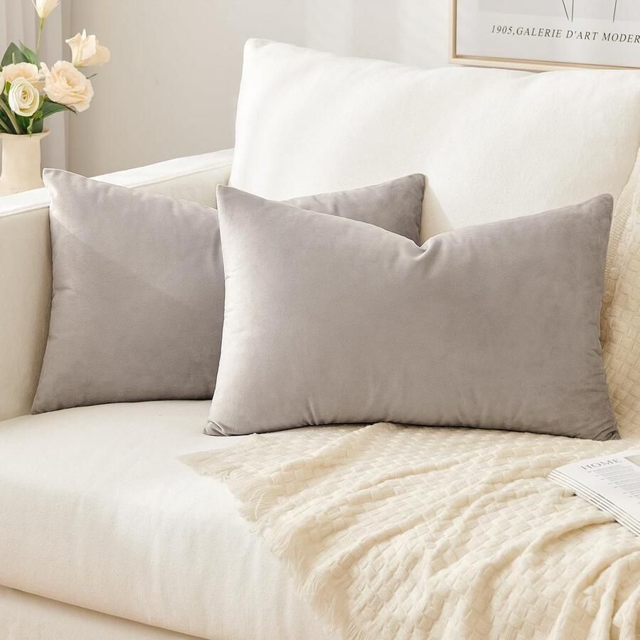 Slozzi Set van 2 fluwelen kussenhoezen sierkussen voor huishoudelijk gebruik decoratieve kussenhoes zacht bankkussen voor bank slaapkamer woonkamer 30 x 50 cm hartvormig hout