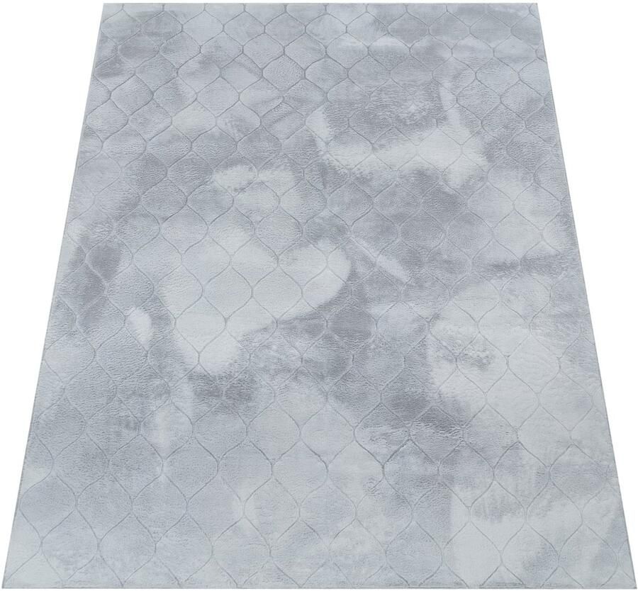 Soft Short Pile Rug – Durable Polyester – Stylish Pattern – Easy to Clean