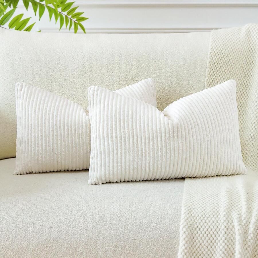 Stijlvolle Set van 2 Elegante Corduroy Kussenhoezen voor Bank en Woonkamer 30 x 50 cm Beige