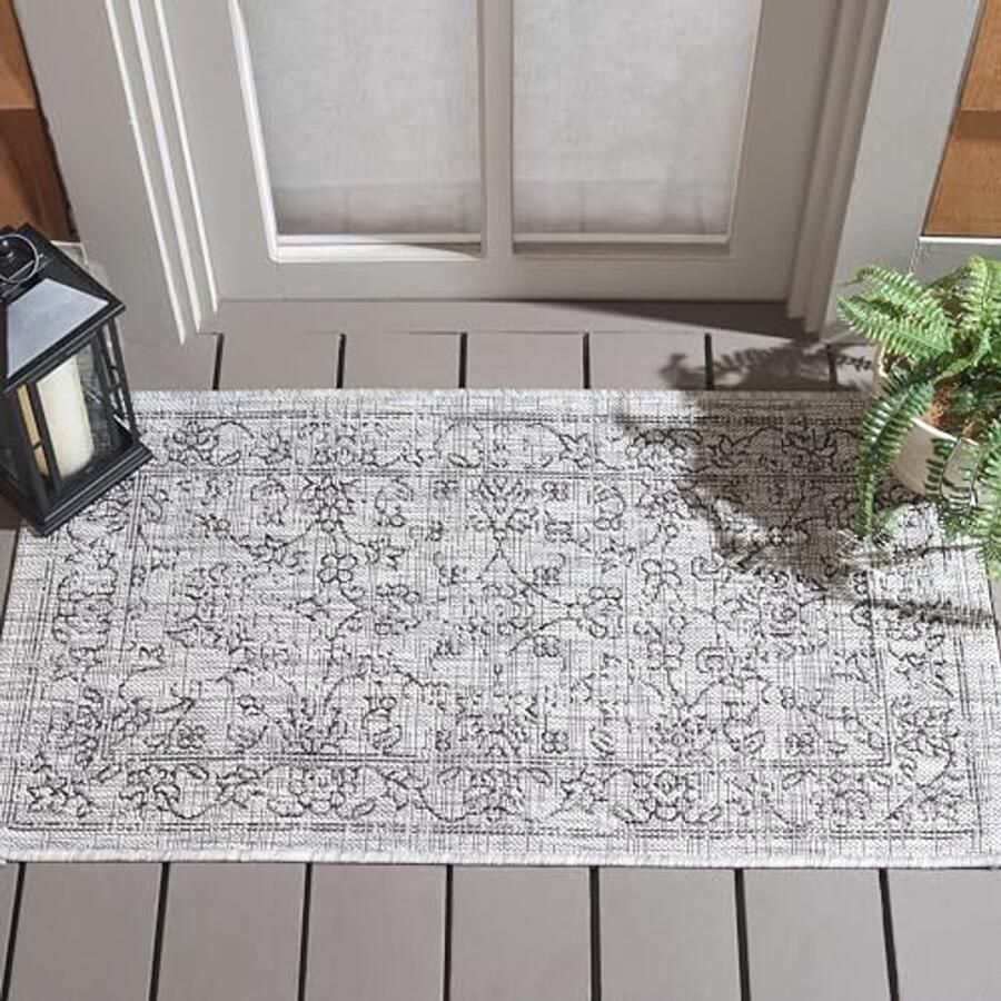 Stylish Indoor Outdoor Accent Rug 2' x 3'7 in Grey Black