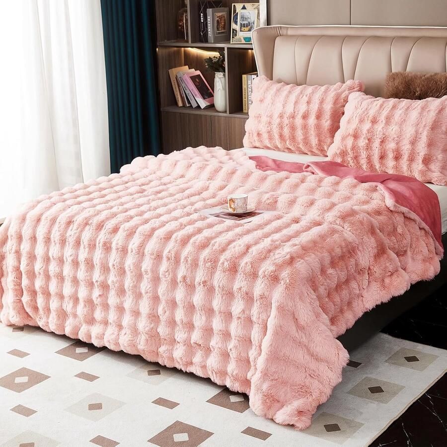 Super Zachte en Warme Pluche Deken voor Bank Bed en Sofa 160 x 200 cm Roze
