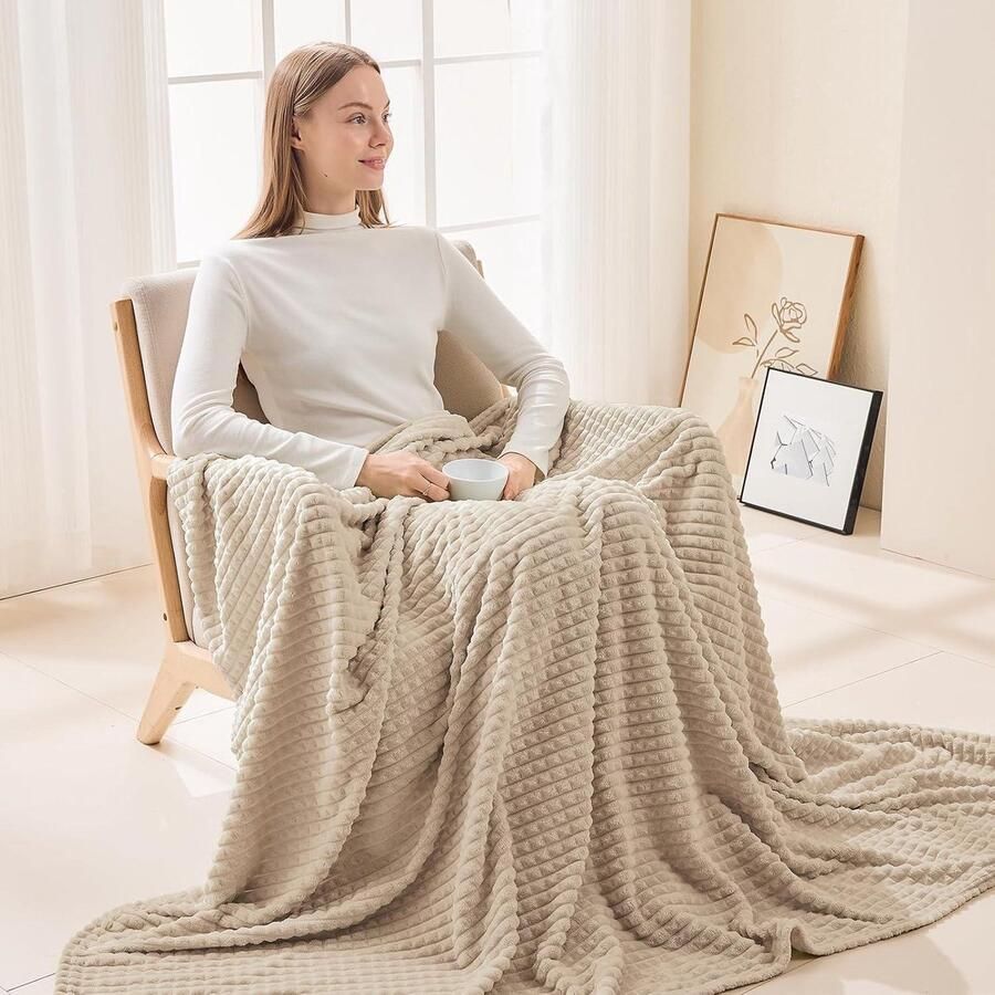 Super zachte fleece deken Sherpa deken zacht pluche warme en gezellige deken perfect voor bed bank en stoel beige 130 x 150 cm