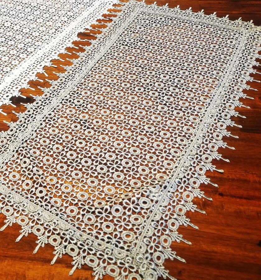 Tafelloper met veters decoratief tafelkleed 1 stuk grijs 100% polyester 35 x 70 cm