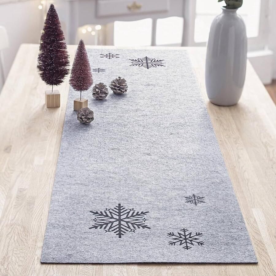 Tafelloper sneeuwvlokken vilt 1 stuk 100% polyester 40 x 140 cm