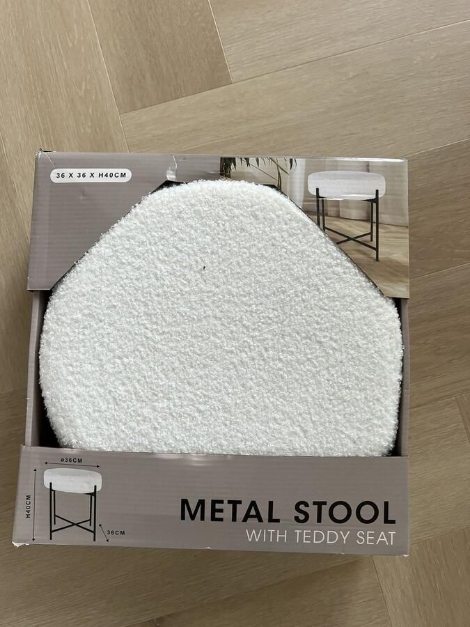 Teddy kruk Metal stool