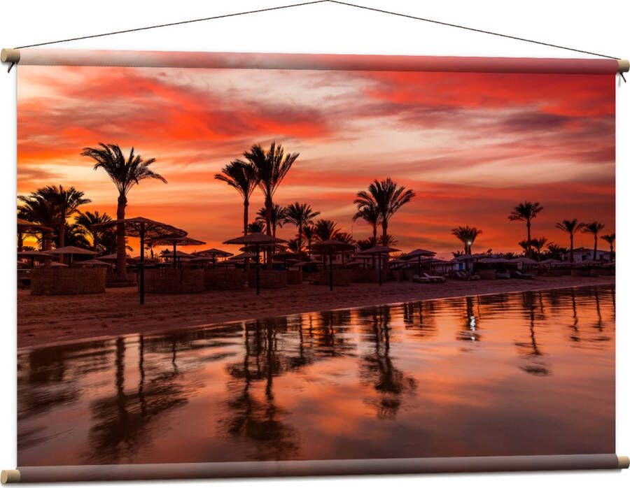 Textielposter Strand Zee Zonsondergang Parasols Palmbomen 120x80 cm Foto op Textiel