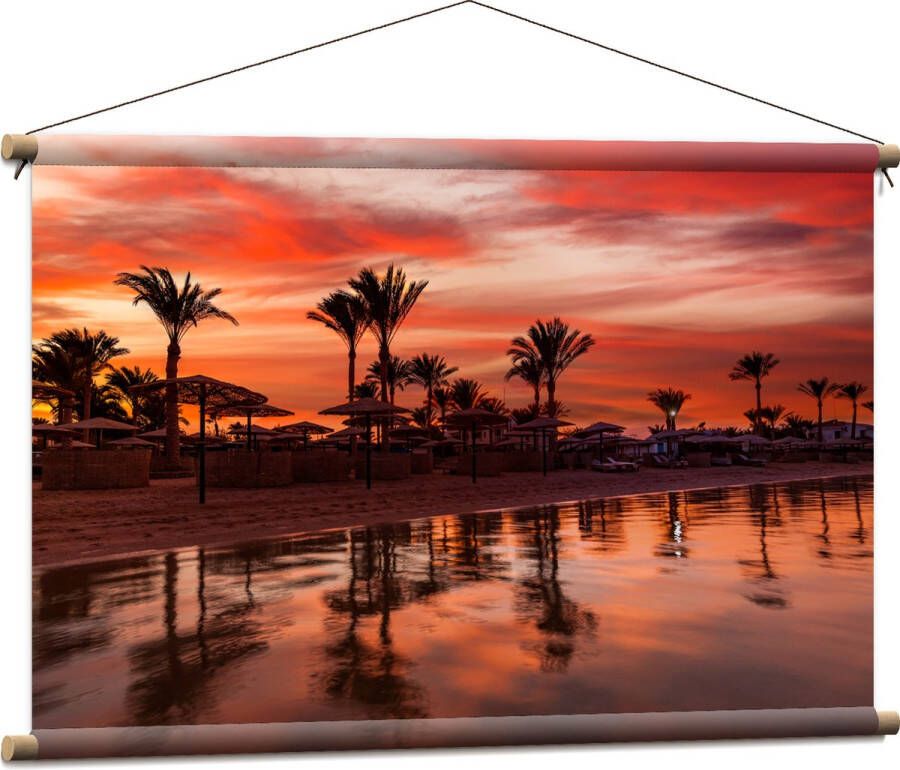 Textielposter Strand Zee Zonsondergang Parasols Palmbomen 90x60 cm Foto op Textiel