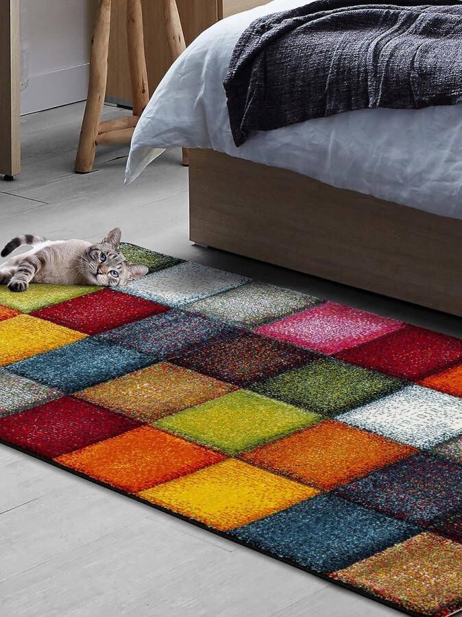 The carpet Monde Deluxe Vloerkleed Handgesneden Korte pool Kleurrijk Blauw Wit Rood Grijs Goud Vierkant patroon 160x230 cm