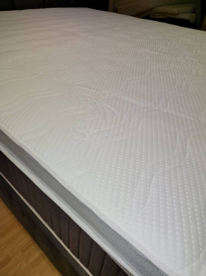 Kikishop Topdek Matras Topper 3D Bamboo NASA-Traagschuim-Topper + - 11cm dik 160x200 Topdekmatras