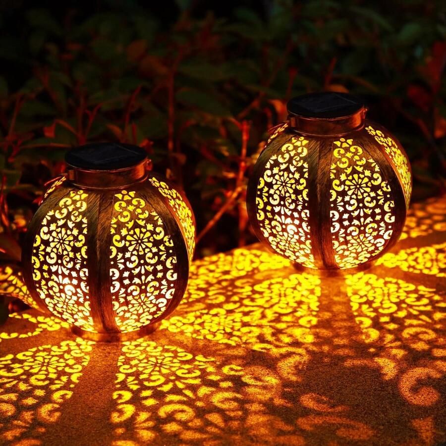 Tuinverlichting op zonne-energie 2 stuks metaal lantaarn led tuinverlichting IP44 waterdicht vintage hangend balkon decoratie voor buiten patio terras muur tafel warm wit