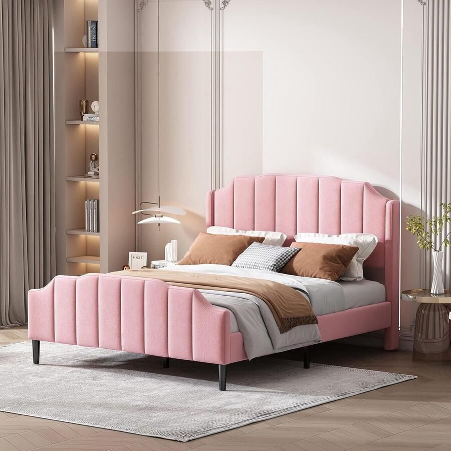 Tweedehands gestoffeerd tweepersoonsbed 140 x 200 cm – Roze fluwelen bed met hoofdeinde
