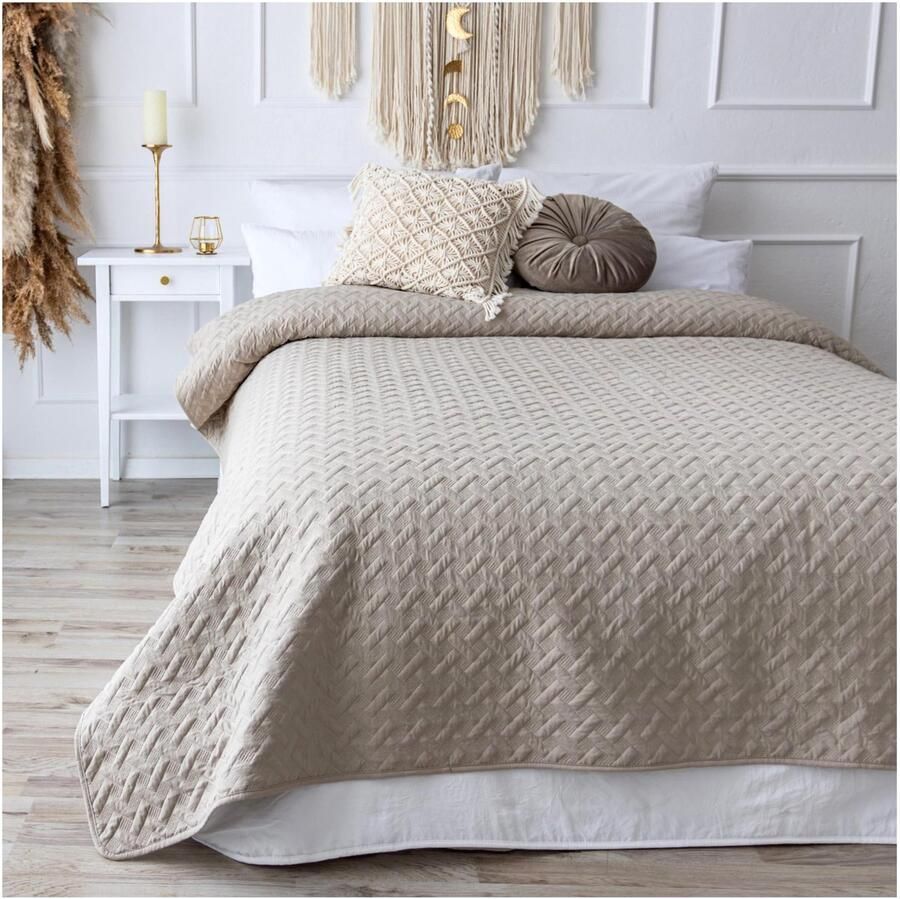 Veelzijdige en Stijlvolle Sprei voor Bed Bank of Quilt in Groot Formaat