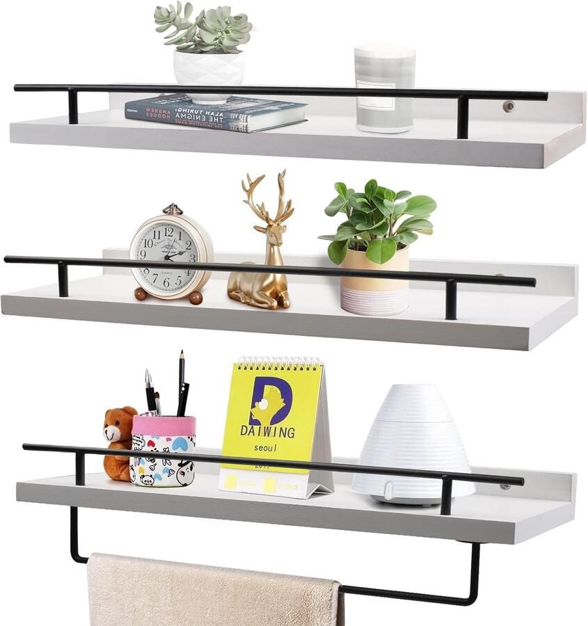 Veelzijdige Houten Wandplank met Handdoekenrek en Haken Ideaal voor Elke Kamer