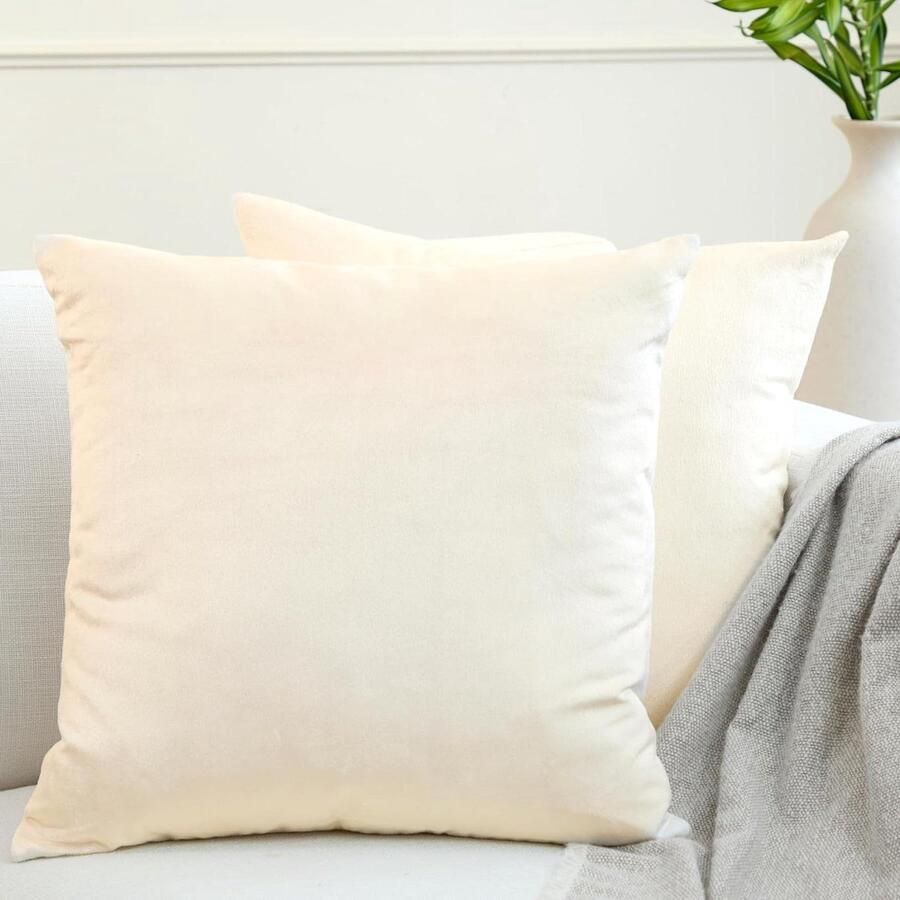 VELVET Cushion Covers for Christmas New Year Set of 2 (40 x 40 cm) Cream Plain Dyed Soft and Smooth Washable Square Decorative Large Throw Pillow Case for Couch Sofa Chair Bed by Encasa - Foto 2