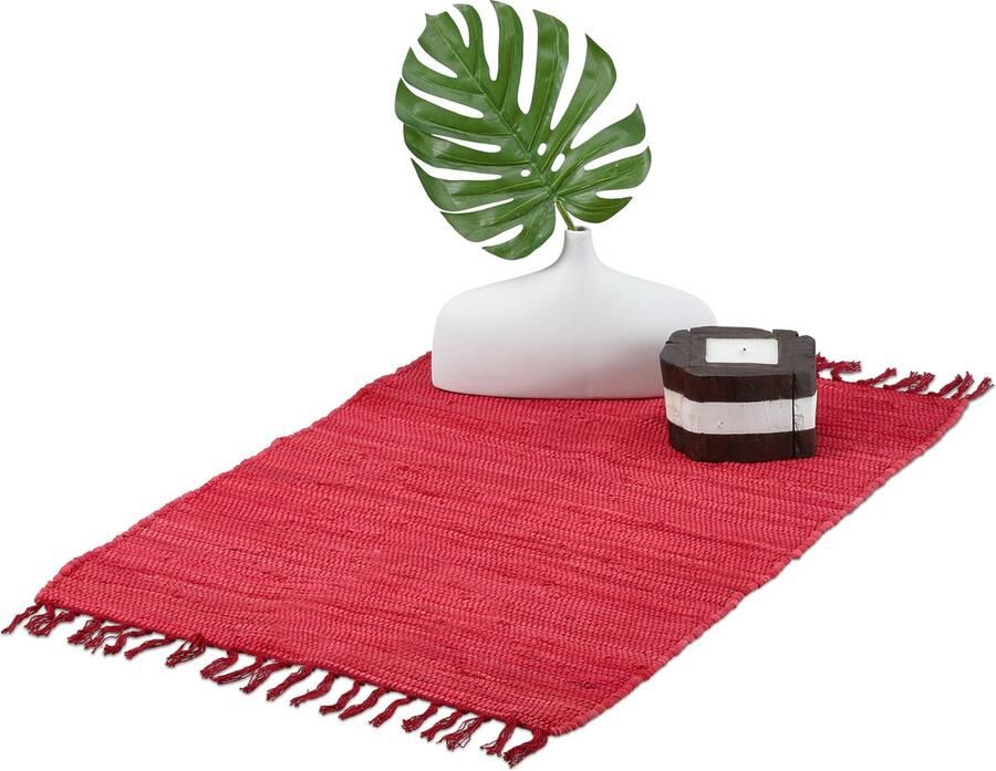 Relaxdays vloerkleed 60 x 90 cm rood handgemaakt katoen antislip met franjes