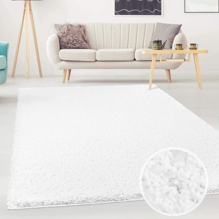 Vloerkleed hoogpolig effen zacht en wollig voor in de woonkamer