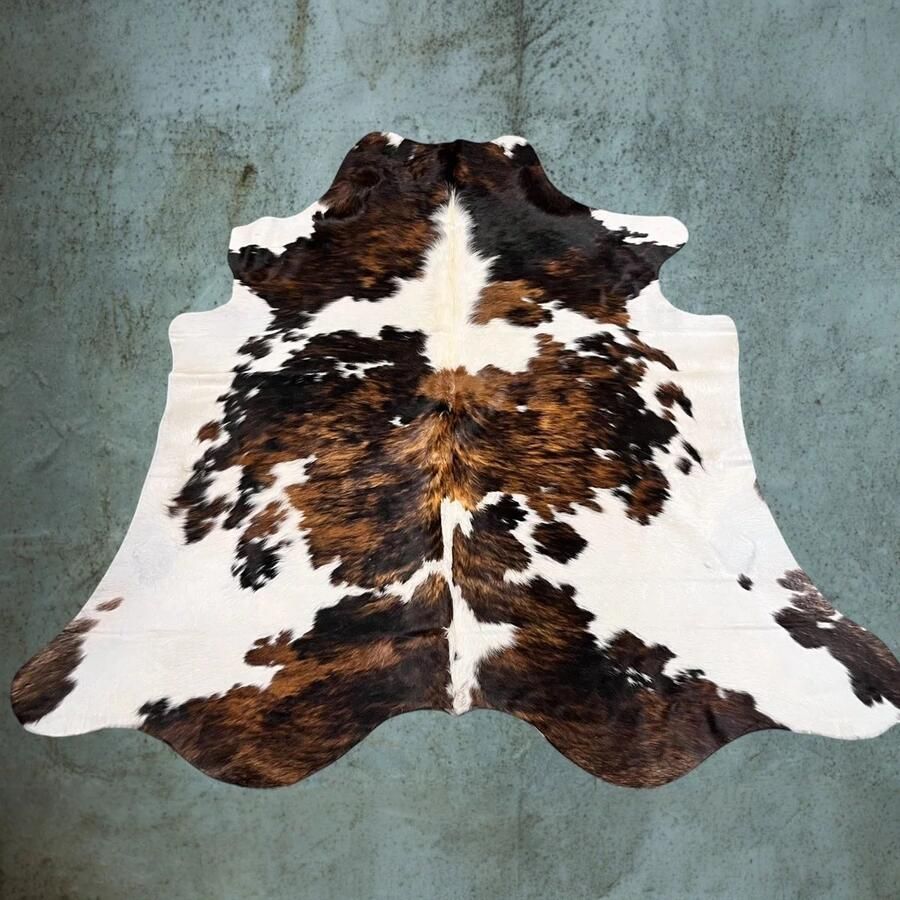 Vloerkleed Koeienhuid Industrieel 210x210 Tri colore Bruin wit zwart Normandische koeienvel driekleur koeien vloerkleed T.003 - Foto 2