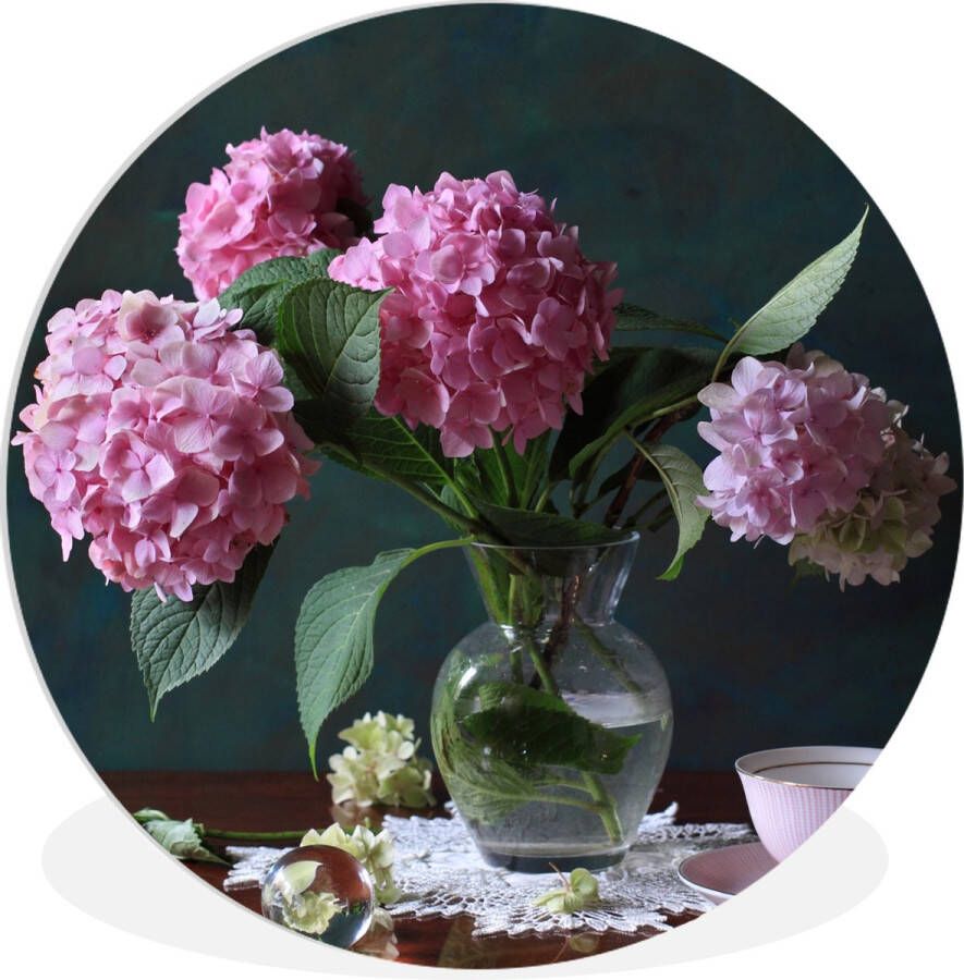 WallCircle Wandcirkel ⌀ 30 Stilleven hortensia's en theekop op tafel Ronde schilderijen woonkamer Wandbord rond Muurdecoratie cirkel Kamer decoratie binnen Wanddecoratie muurcirkel Woonaccessoires