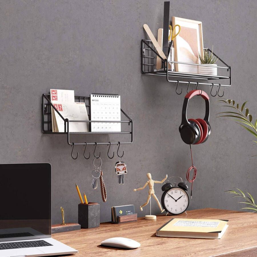 Wandplanken in industrieel design gemaakt van metaal belastbaar tot 15 kg per plank set van 2 keukenplanken met 10 haken voor slaapkamer en woonkamer zwart LFS02BK
