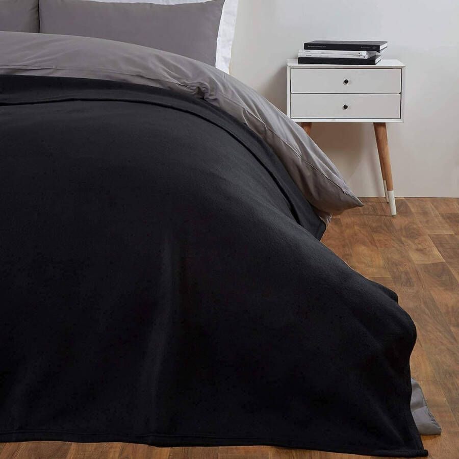 Warm Polar Fleece Gooi Over Zachte Slaapbank Deken Sprei Effen Zwart 120 x 150 cm