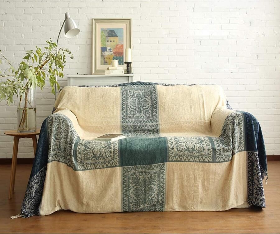 Warme Chenille Sprei met Jacquard-Patroon en Kwastjes Beige 220 x 250 cm