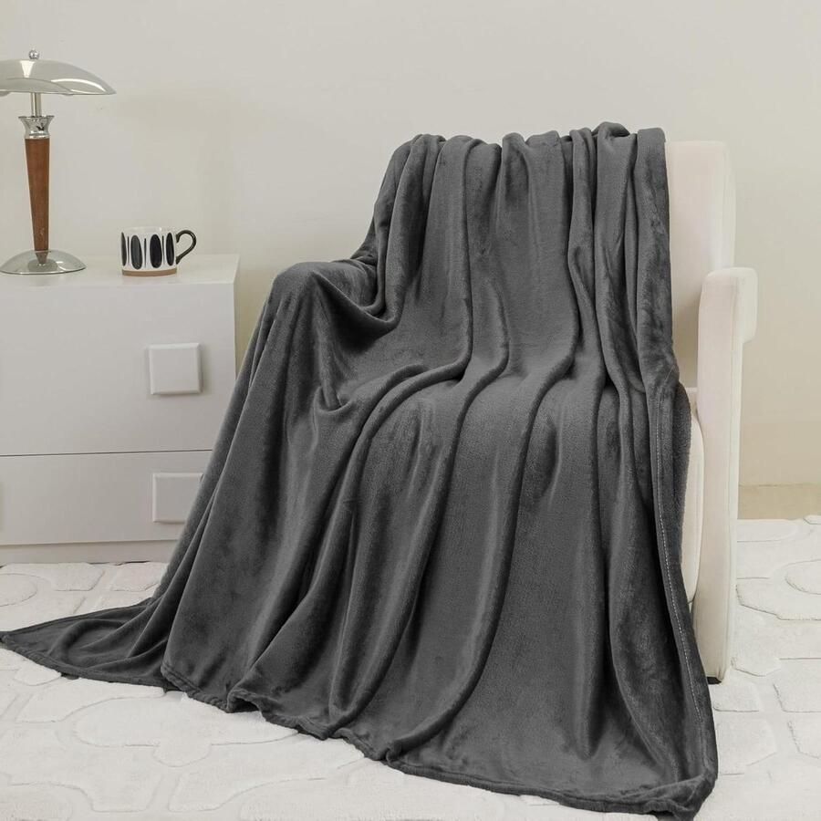 Wollige knuffeldeken winter warm grijs donkergrijs 150 x 200 cm Flanel woondeken voor extra comfort Geschikt voor bed bank en woonkamer