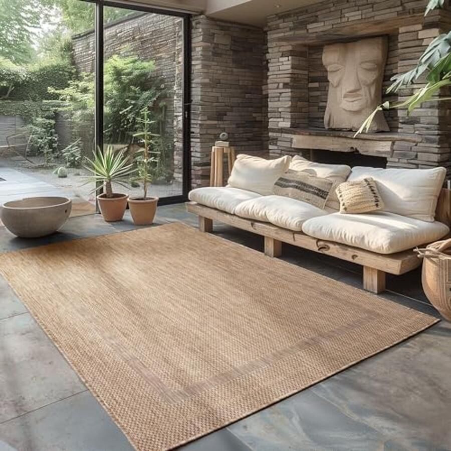 Effen Weerbestendig Buitentapijt voor Terras Balkon en Tuin Beige 240 x 340 cm