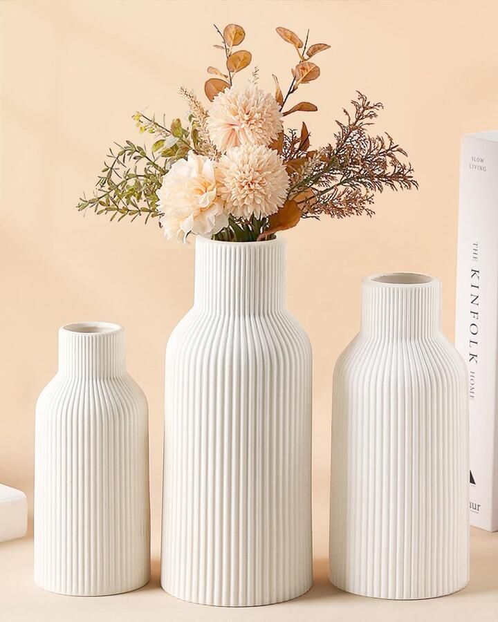 YEEBECA Vazen Decoratie Eenvoudige Moderne Bureau Kleine Vazen voor Tafeldecoratie in Scandinavische Stijl Geschikt voor Pampasgras Snijbloemen en Woonkamerdecoratie