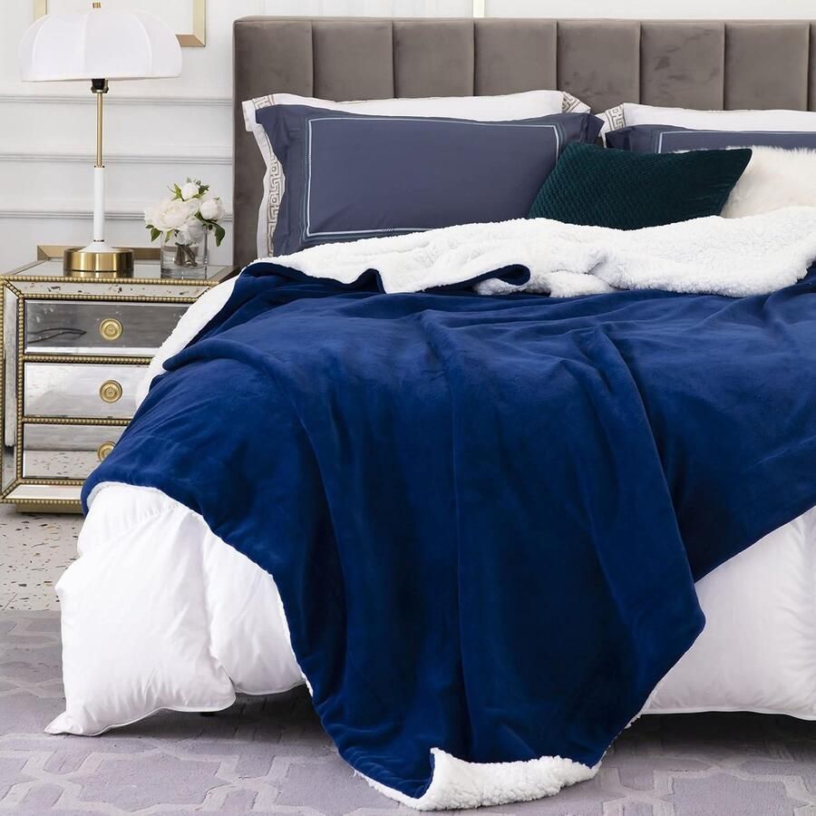 Zacht en gezellig Sherpa-fleecedeken grote pluizige deken voor bank bed reizen 130 x 150 cm dikke thermische warme beddeken marineblauw