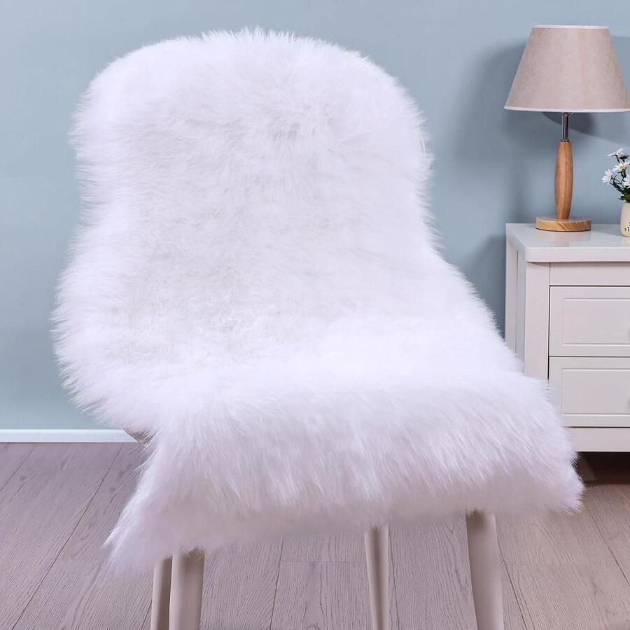 Zacht pluizig lamsvacht tapijt 60 x 90 cm voor woonkamer langharig bont-look tapijt voor stoelen bank slaapkamer wit