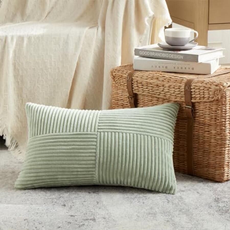 Zachte Corduroy Kussensloop voor Bank en Slaapkamer Saliegroen 30 x 50 cm