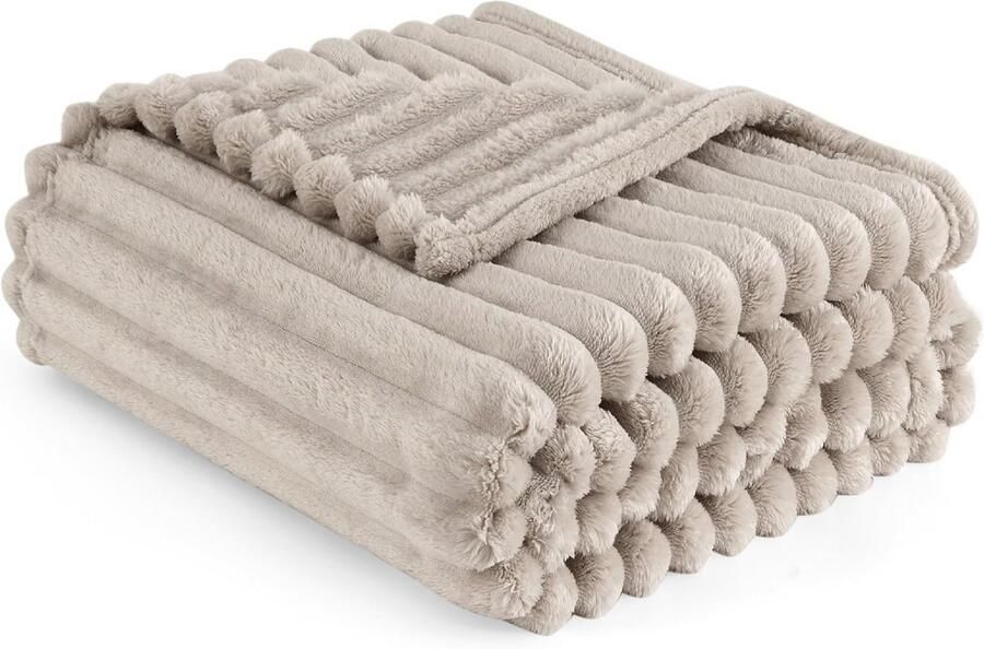 Zachte en warme fleecedeken 150 x 200 cm – Ideale sprei voor bed en bank in beige