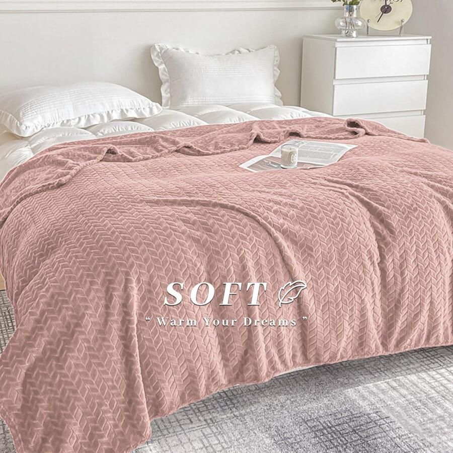 Zachte Flanellen Fleece Deken 220 x 240 cm Warm en Licht Pluche Voor Bed Bank Reizen Kamperen Oeko-TEX Gecertificeerd Roze