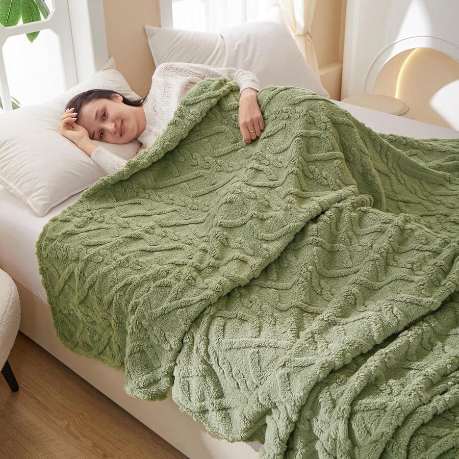 Zachte fleecedeken voor tweepersoonsbed Groen 150 x 200 cm - Foto 2