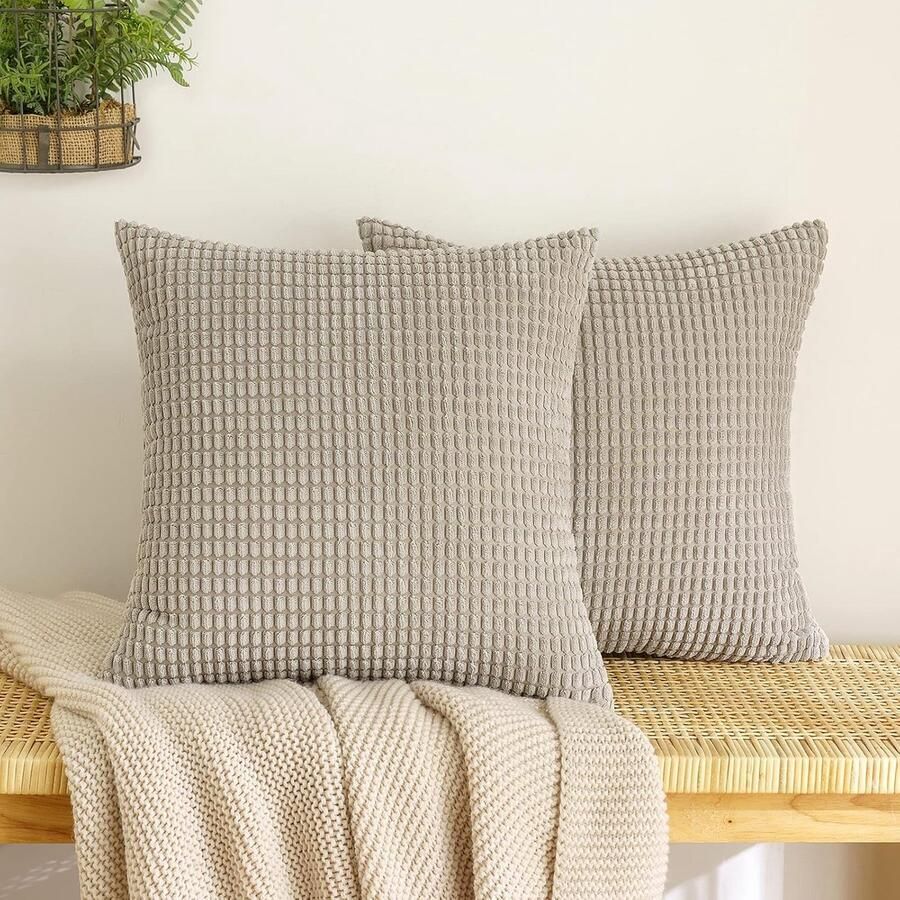 Zachte Ribfluwelen Kussenslopen Set van 2 Decoratief Kussen voor Bank en Woonkamer 45x45 cm Zandkleur